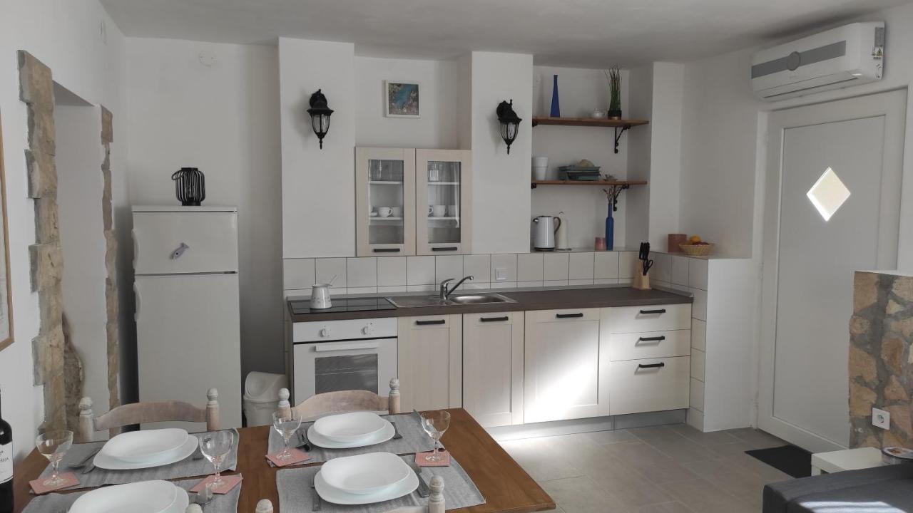 Apartment Loparina Nerezine Eksteriør billede
